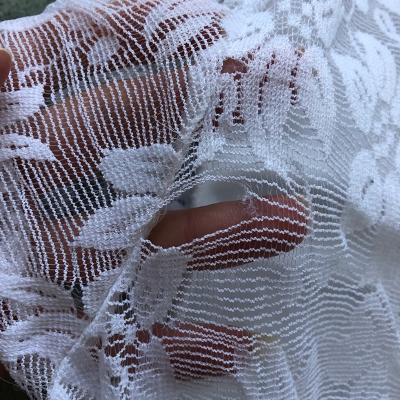 White Lace Top - Picture 5 of 5